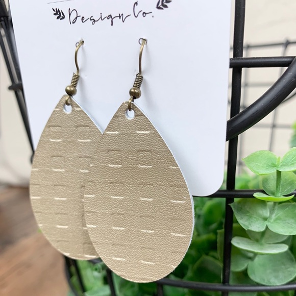 Genuine Leather Gold Plaid Embossed Earrings - Picture 2 of 2